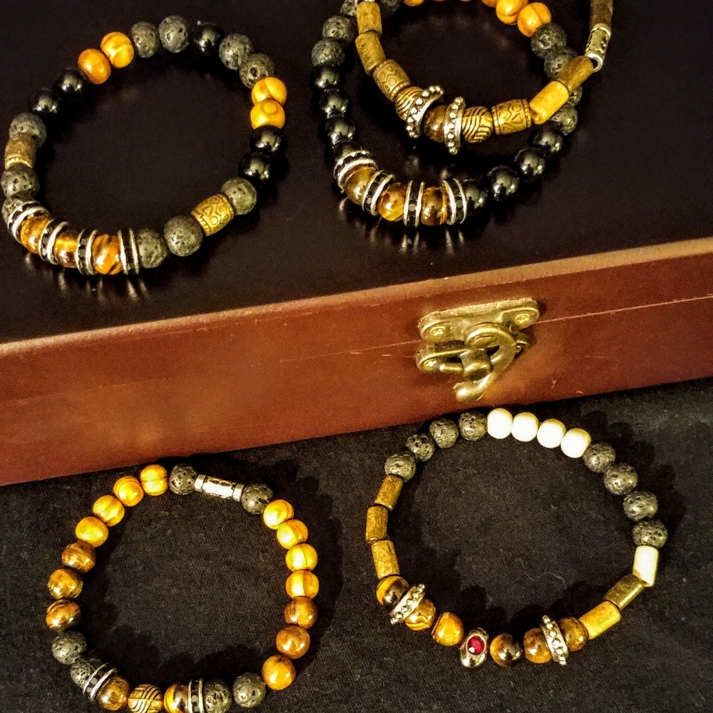 Hand made mala bracelets - Picture 2 of 16